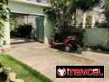 Venta de casa colonial independiente en Playa en 220000