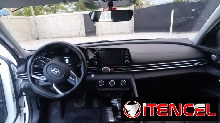 HYUNDAI ELANTRA 202...add — foto 1