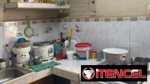 SE PERMUTA POR 1 SOLO APTO UN APTO EN LA HABANA VIEJA Y UN CUARTO EN SOLAR 55390779