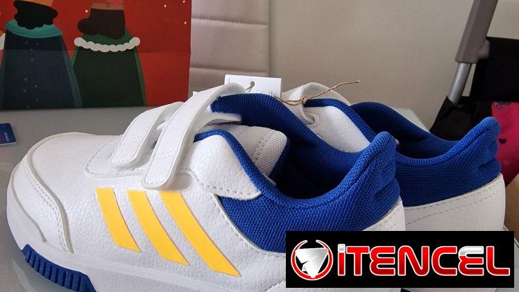 Adidas Tensaur Sport 2.0 C – ¡Estilo Deportivo y Comodidad para los Peques!