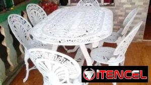 Juego de mesa con 6 sillas de aluminio fundido