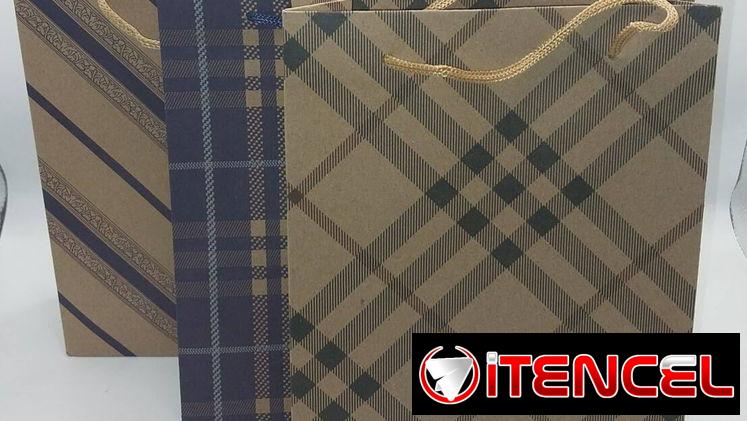 Bolsas y papel de regalo — foto 4