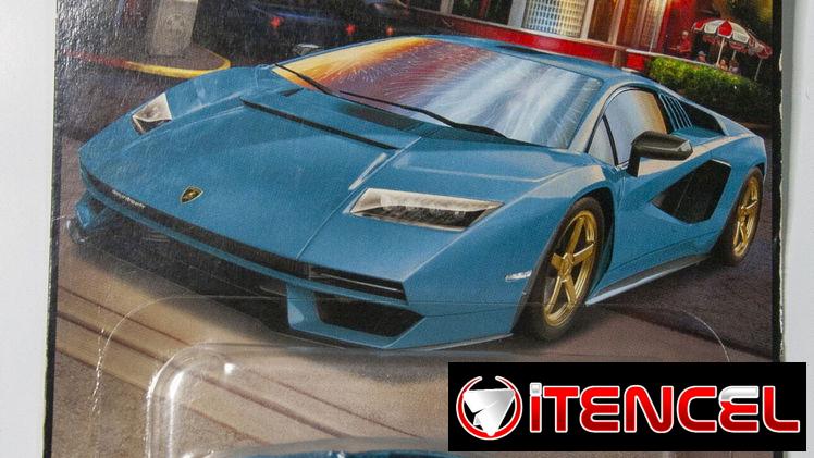HotWheels Premium de Lamborghini Countach LPI 800-4