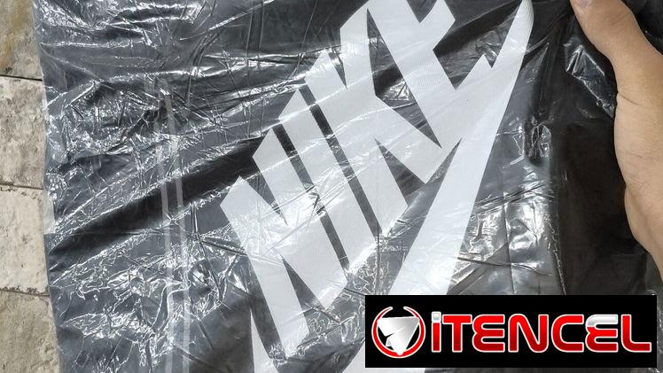 Mochila Nike NUEVA --- 15 usd — foto 2