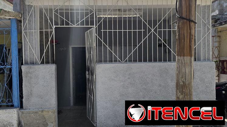 Casa puerta de calle en el Cotorro — foto 1