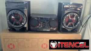 Equipo de música Marca LG XBOOM CK43N