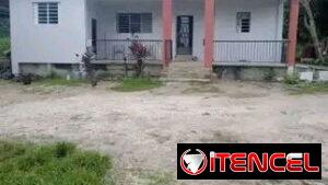 Casa con finca en lawton
