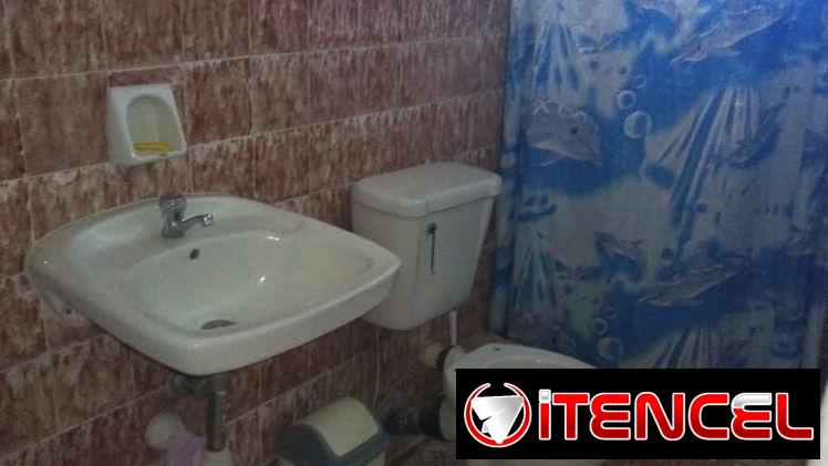 REBAJADO A $7500usd CON AJUSTE En  venta apartamento (3er piso) en El Roble.  Guanabacoa. Ref: escuela 28 de  enero
