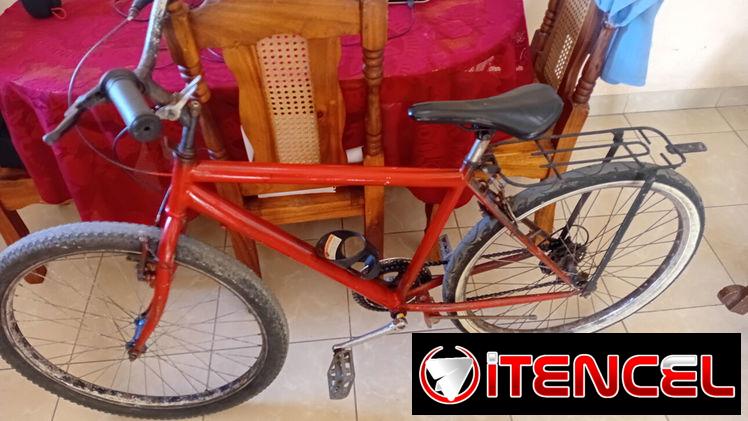VENDO BICICLETA