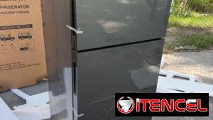 Refrigerador Lemax 10 pies congelacion seca y efecto espejo
