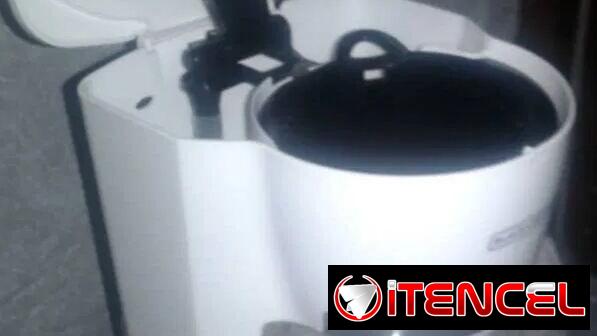Cafetera eléctrica marca Black Decker.