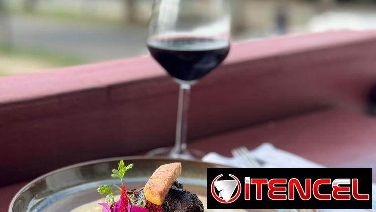Chef de cocina con más de 20 años de experiencia..
