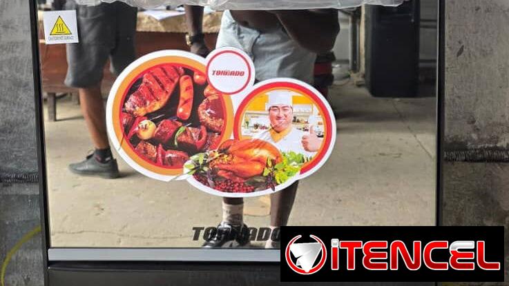 COCINA DE 4 HORNILLAS CON HORNO Y CRISTAL  MARCA