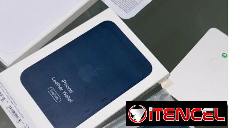 Apple MagSafe Leather Wallet
