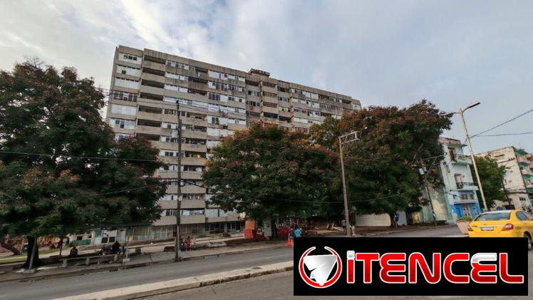 Esquina Zanja y Espada,a 2 Cuadras d Infanta=12Plantas,6toPiso,2Elevadores,Apto de 1/4(UN CUARTO) Con Clóset,Terraza a l — foto 1