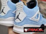 Jordan 4 Retro University Blue #42 Precio 75 usd VEDADO