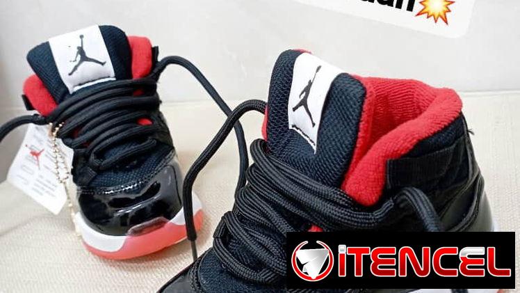 Tenis de niños y niñas — foto 1