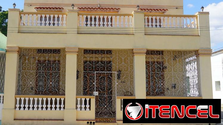 Rento casa frente de la iglesia en San Antonio de los Baños — foto 1