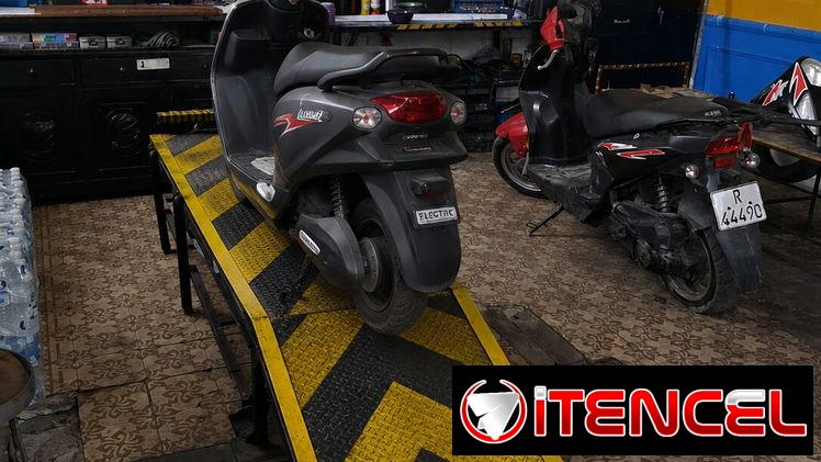 Taller de motos eléctricas 🏍