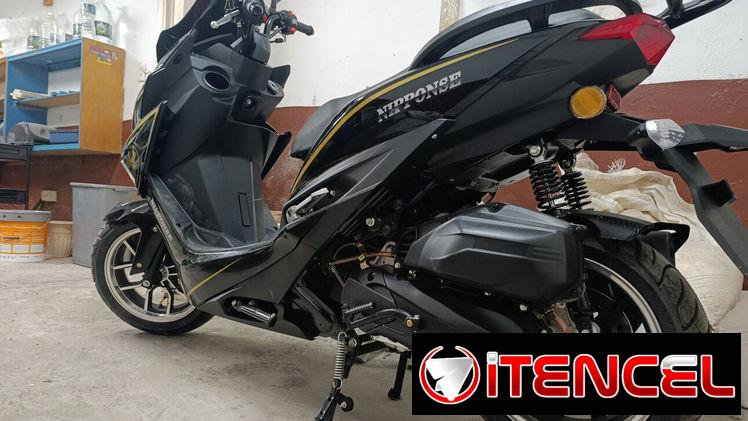 Moto automática 150cc marca NIPPONSE S5 NEGRA