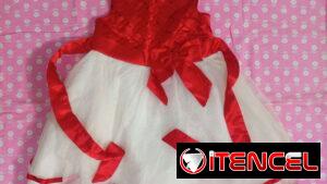 Bata o vestido de niña, casi nuevo. Talla 3 años