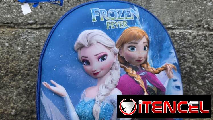 Mochilas de.princesas 7500cup Movilidas 9000cup — foto 1