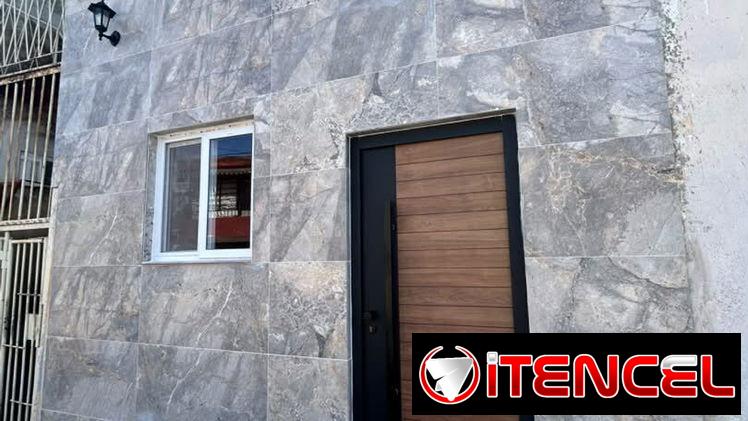 Casa en luyano a 3 cuadras de hija de Galicia — foto 1