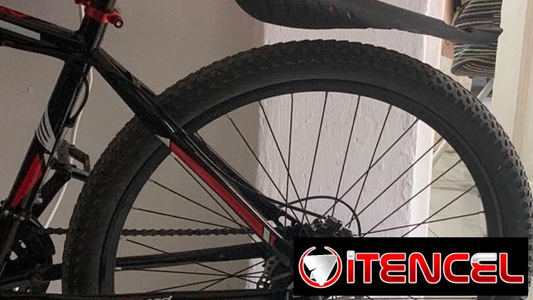 Bicicleta, todoterreno 26 con cuadro de acero alto carbono y mucho más, 21 velocidades — foto 1