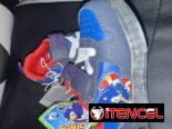Tenis de Sonic talla 6 con luces