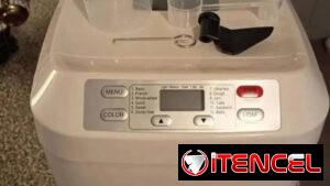 Maquina de hacer pan ,masa de pizza , yogurt y mermelada 250 USD mensajería incluida