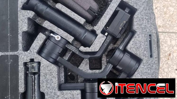 Vendo estabilizador DJI RONIN-S de uso  💲 200usd ☎️ 54831147