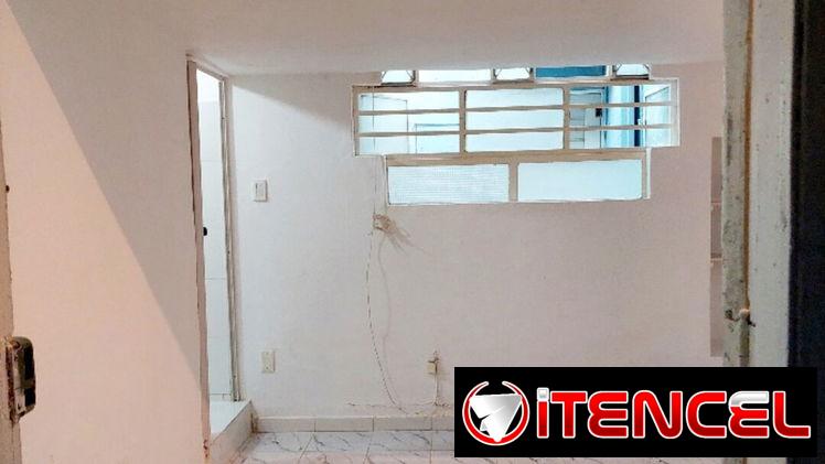 Apto de 1/4 colindante con Vedado a pasos de la Universidad