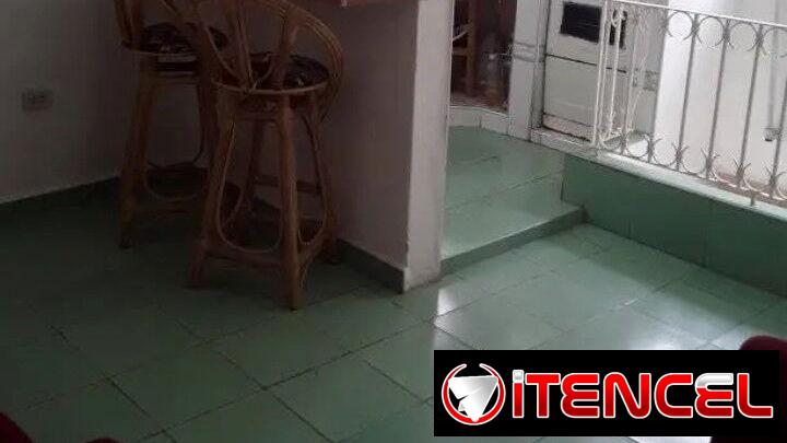 SE VENDE PUERTA DE CALLE EN CENTRO HABANA! 📍 (Con TODO dentro + EcoFlow) ⚡ — foto 4