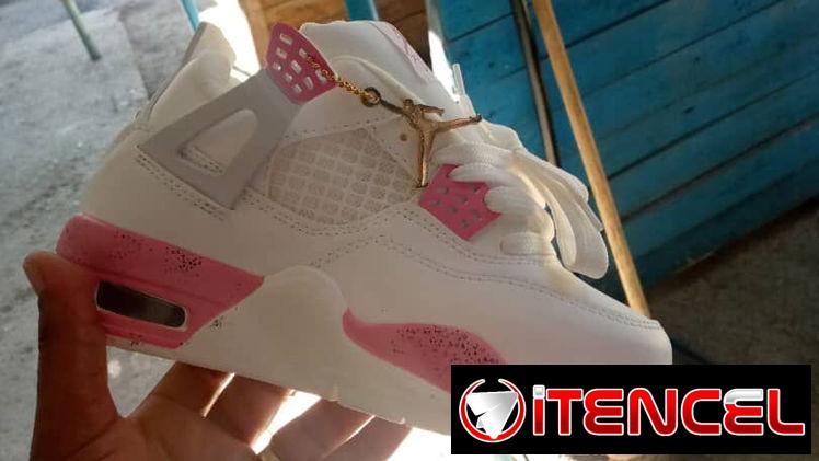 retro 4 , de buena calidad