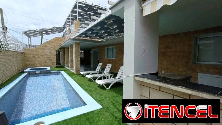 Alquilo CASA DE LUJO con piscina de 4 habitaciones en Guanabo — foto 1