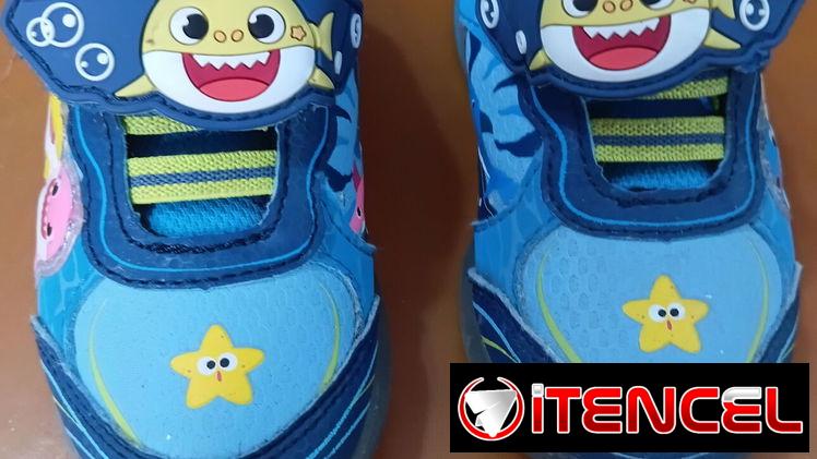 Zapato de niño ( alumbran)