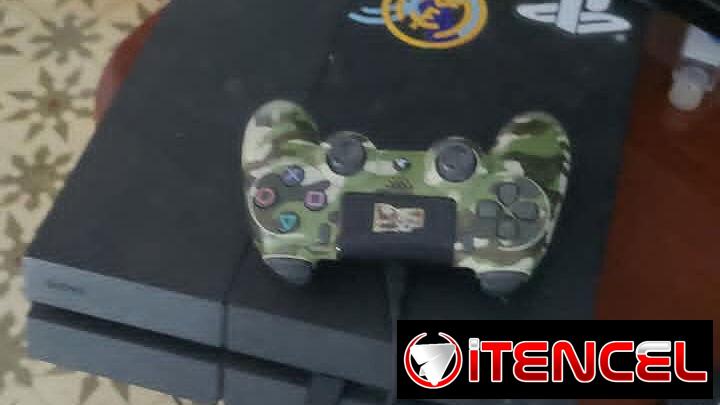 PS4 PIRATEADO 2 MANDOS+ BASE RECARGABLE CON JUEGOS