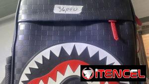 Mochila mordida tiburón excelente calidad