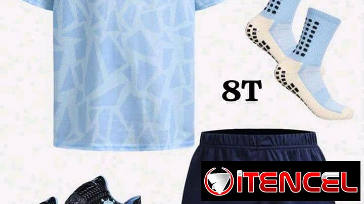 Ropa de niño talla 8 años — foto 1