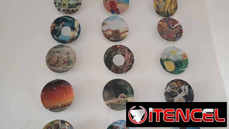Colección de artex con plásticos de café. — foto 2