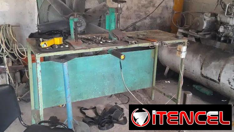 Se vende Negocio ponchera taller y regadora