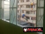 “$6000usd CON AJUSTE. En venta  Apartamento en Alamar, Zona 7, 3er piso.  Referencia: Cerca del paradero,