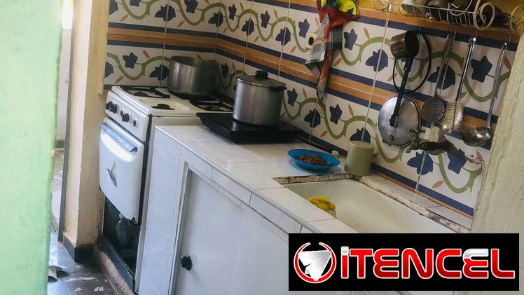 “$6500 SIN AJUSTE. En venta  apartamento de un edificio (1er piso) en El  Roble.Guanabacoa.