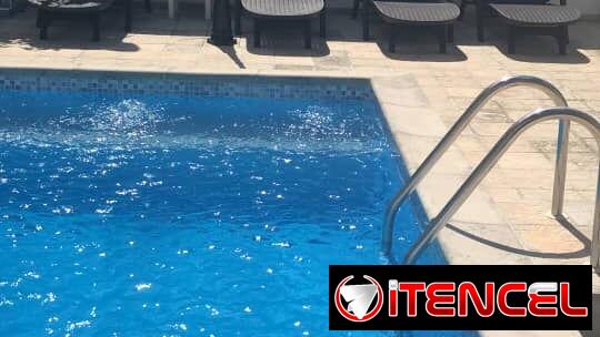 Casa de renta con piscina para parejas con respaldo energético total. Alquiler para parejas NV-005 — foto 1