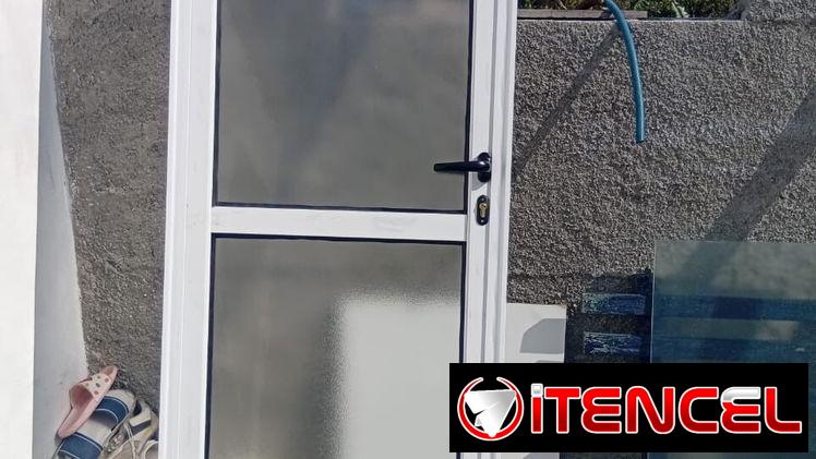 Puertas de aluminio