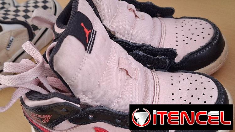 Tenis de niña