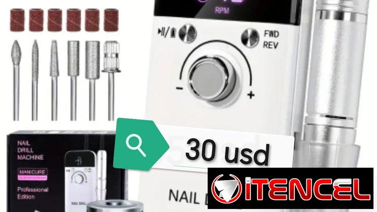 Maquinas recargables de uñas