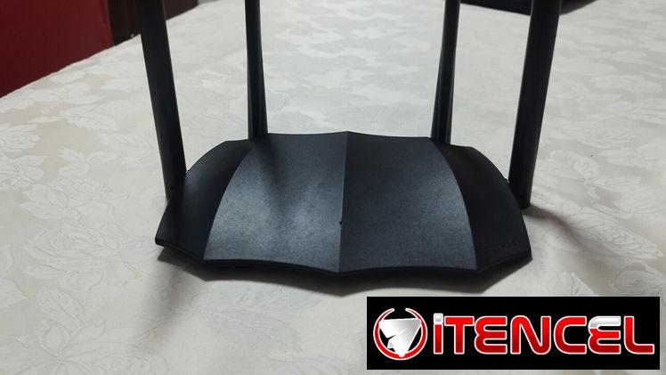 Router Tenda Dual Banda AC1200 modelo AC8 — foto 2