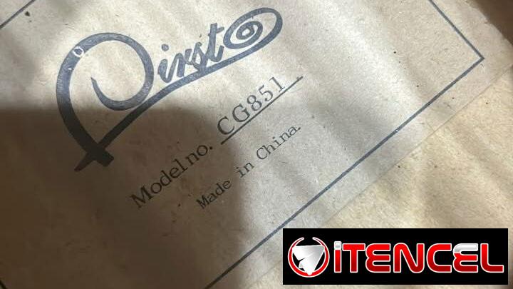 Venta de Guitarra First y Capotraste — foto 2