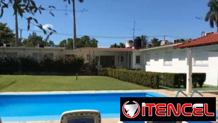 🏤🏊Casa de renta de lujo con piscina en Siboney. Alquiler de casa con piscina en Habana SIB-001